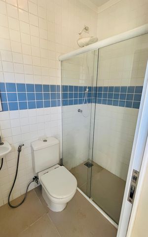 Casa de condomínio para alugar com 310m², 3 quartos e 5 vagas