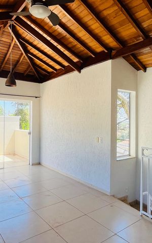 Casa de condomínio para alugar com 310m², 3 quartos e 5 vagas
