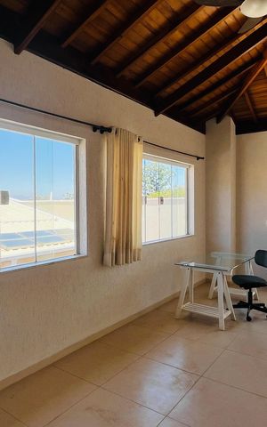 Casa de condomínio para alugar com 310m², 3 quartos e 5 vagas