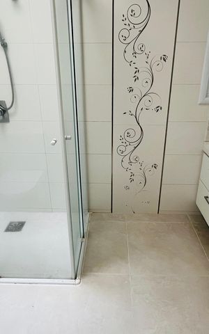 Casa de condomínio para alugar com 310m², 3 quartos e 5 vagas