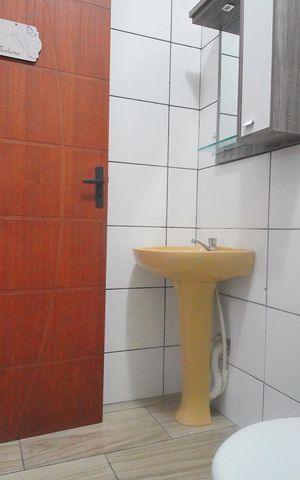 Casa para alugar com 50m², 2 quartos e 1 vagaBanheiro