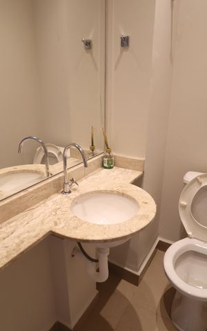 Apartamento para alugar com 90m², 3 quartos e 2 vagasLavabo