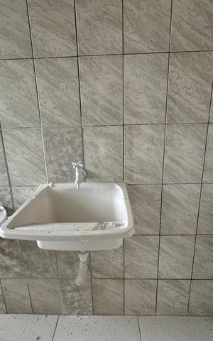 Studio para alugar com 26m², 1 quarto e sem vaga Studio para alugar com 26m², 1 quarto e sem vagaBanheiro