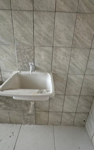 Studio para alugar com 26m², 1 quarto e sem vaga Studio para alugar com 26m², 1 quarto e sem vagaBanheiro