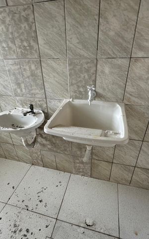 Studio para alugar com 26m², 1 quarto e sem vaga Studio para alugar com 26m², 1 quarto e sem vagaBanheiro