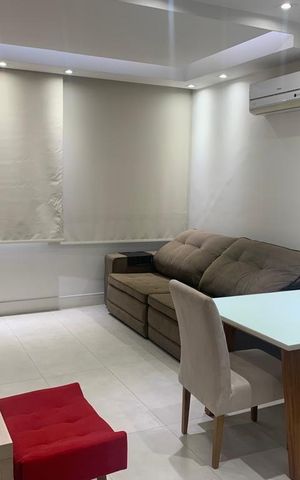 Apartamento à venda com 93m², 3 quartos e 1 vaga Apartamento à venda com 93m², 3 quartos e 1 vagaSala