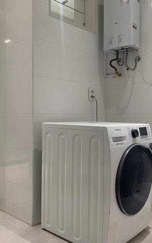 Apartamento à venda com 93m², 3 quartos e 1 vaga Apartamento à venda com 93m², 3 quartos e 1 vagaÁrea de serviço