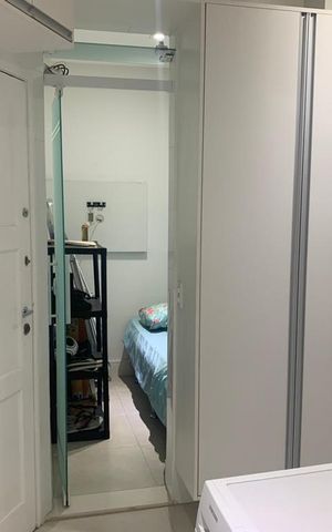 Apartamento à venda com 93m², 3 quartos e 1 vaga Apartamento à venda com 93m², 3 quartos e 1 vagaÁrea de serviço
