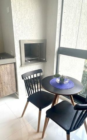 Apartamento para alugar com 55m², 1 quarto e 1 vaga Apartamento para alugar com 55m², 1 quarto e 1 vagaVaranda