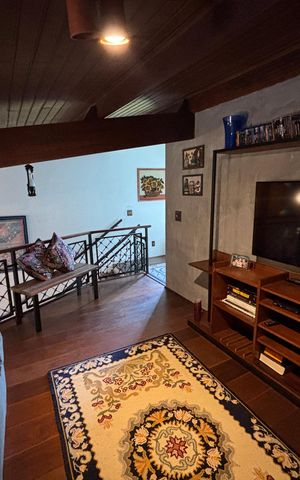 Casa à venda com 457m², 3 quartos e 4 vagas Casa à venda com 457m², 3 quartos e 4 vagasMezanino
