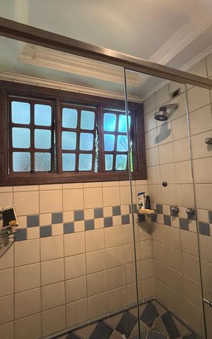 Casa à venda com 457m², 3 quartos e 4 vagas Casa à venda com 457m², 3 quartos e 4 vagasBanheiro
