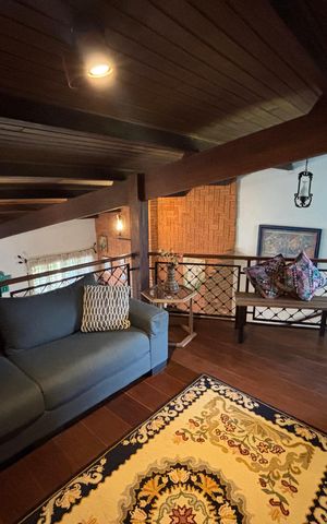 Casa à venda com 457m², 3 quartos e 4 vagas Casa à venda com 457m², 3 quartos e 4 vagasMezanino