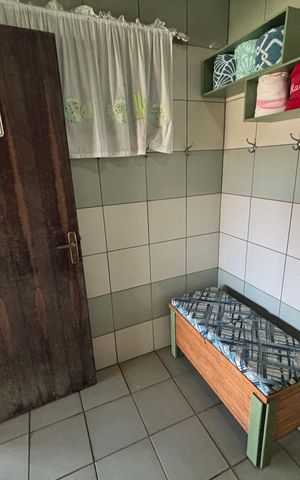 Casa à venda com 457m², 3 quartos e 4 vagas Casa à venda com 457m², 3 quartos e 4 vagasVestiário churrasqueira
