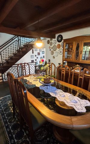 Casa à venda com 457m², 3 quartos e 4 vagas Casa à venda com 457m², 3 quartos e 4 vagasSala de jantar