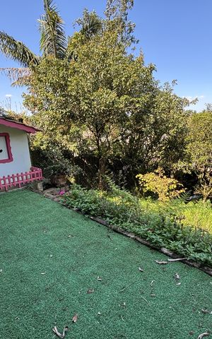 Casa à venda com 457m², 3 quartos e 4 vagas Casa à venda com 457m², 3 quartos e 4 vagasQuintal dos fundos