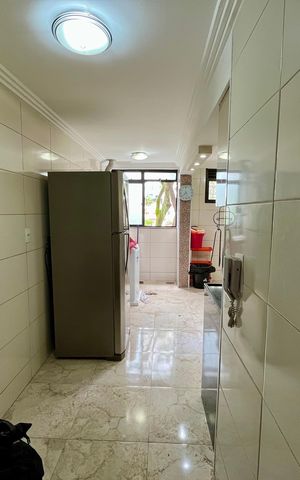 Apartamento à venda com 79m², 2 quartos e 2 vagas Apartamento à venda com 79m², 2 quartos e 2 vagasCozinha