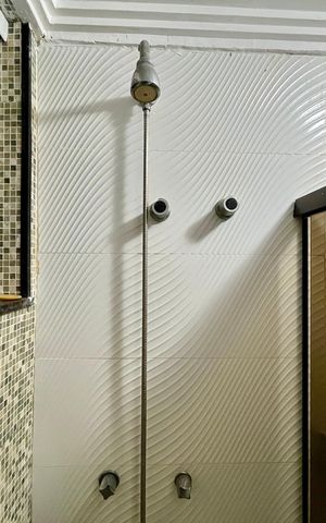 Apartamento à venda com 79m², 2 quartos e 2 vagas Apartamento à venda com 79m², 2 quartos e 2 vagasBanheiro