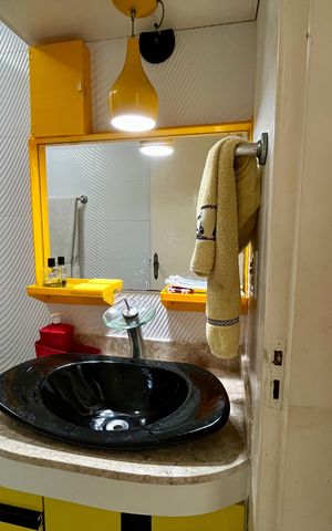 Apartamento à venda com 79m², 2 quartos e 2 vagas Apartamento à venda com 79m², 2 quartos e 2 vagasBanheiro
