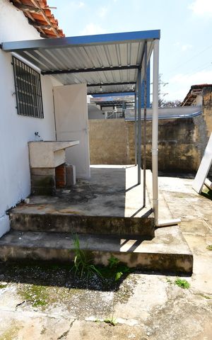 Casa para alugar com 400m², 2 quartos e 3 vagasÁrea de Serviço