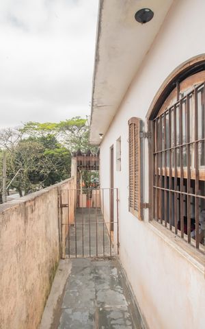 Casa à venda com 400m², 4 quartos e 3 vagas Casa à venda com 400m², 4 quartos e 3 vagasCasa 2 - Hall de entrada