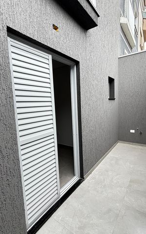 Apartamento à venda com 65m², 2 quartos e 1 vaga Apartamento à venda com 65m², 2 quartos e 1 vagaVaranda da Suíte