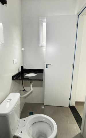 Apartamento à venda com 65m², 2 quartos e 1 vaga Apartamento à venda com 65m², 2 quartos e 1 vagaBanheiro da Suíte
