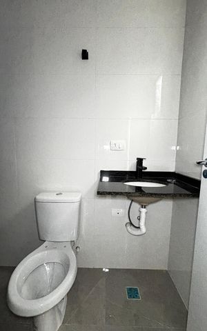 Apartamento à venda com 65m², 2 quartos e 1 vaga Apartamento à venda com 65m², 2 quartos e 1 vagaBanheiro da Suíte