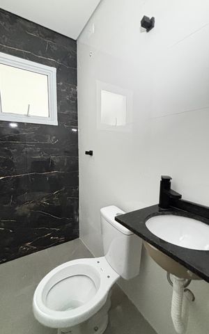 Apartamento à venda com 63m², 2 quartos e 1 vaga Apartamento à venda com 63m², 2 quartos e 1 vagaBanheiro