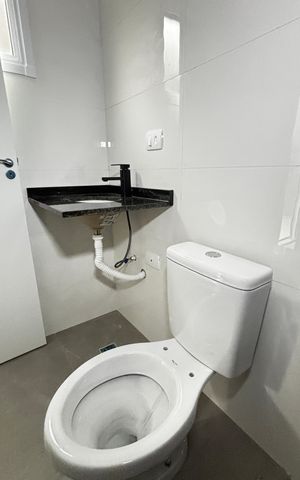 Apartamento à venda com 63m², 2 quartos e 1 vaga Apartamento à venda com 63m², 2 quartos e 1 vagaBanheiro da Suíte