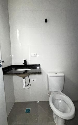 Apartamento à venda com 63m², 2 quartos e 1 vaga Apartamento à venda com 63m², 2 quartos e 1 vagaBanheiro da Suíte