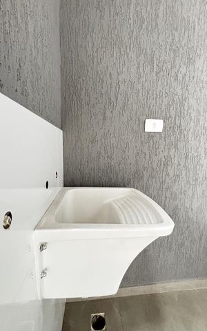 Apartamento à venda com 100m², 2 quartos e 1 vaga Apartamento à venda com 100m², 2 quartos e 1 vagaCobertura - Area de Serviço