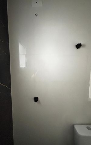 Apartamento à venda com 100m², 2 quartos e 1 vaga Apartamento à venda com 100m², 2 quartos e 1 vagaBanheiro