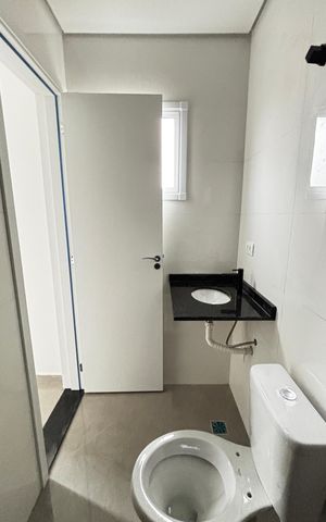 Apartamento à venda com 100m², 2 quartos e 1 vaga Apartamento à venda com 100m², 2 quartos e 1 vagaBanheiro da Suíte