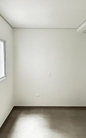 Apartamento à venda com 100m², 2 quartos e 1 vaga Apartamento à venda com 100m², 2 quartos e 1 vagaQuarto