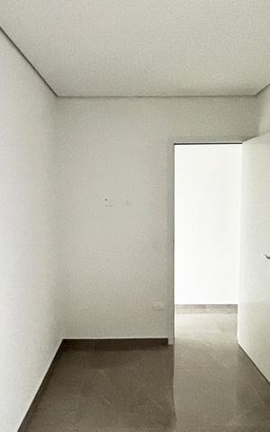 Apartamento à venda com 100m², 2 quartos e 1 vaga Apartamento à venda com 100m², 2 quartos e 1 vagaQuarto