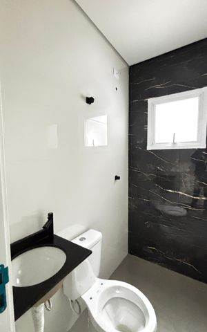 Apartamento à venda com 100m², 2 quartos e 1 vaga Apartamento à venda com 100m², 2 quartos e 1 vagaBanheiro