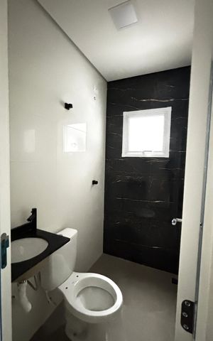 Apartamento à venda com 100m², 2 quartos e 1 vaga Apartamento à venda com 100m², 2 quartos e 1 vagaBanheiro