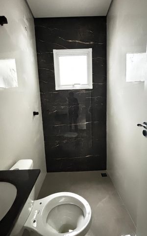 Apartamento à venda com 100m², 2 quartos e 1 vaga Apartamento à venda com 100m², 2 quartos e 1 vagaBanheiro