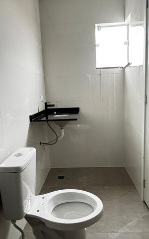 Apartamento à venda com 100m², 2 quartos e 1 vaga Apartamento à venda com 100m², 2 quartos e 1 vagaBanheiro da Suíte