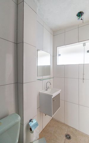 Casa para alugar com 30m², 1 quarto e sem vaga Casa para alugar com 30m², 1 quarto e sem vagaBanheiro