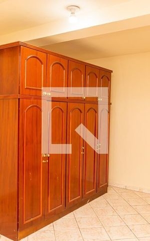 Casa à venda com 150m², 5 quartos e 2 vagas Casa à venda com 150m², 5 quartos e 2 vagasQuarto 5