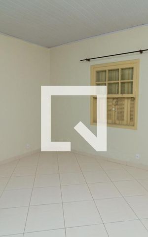 Casa à venda com 150m², 5 quartos e 2 vagas Casa à venda com 150m², 5 quartos e 2 vagasQuarto 3