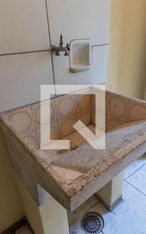 Casa à venda com 100m², 2 quartos e 1 vaga