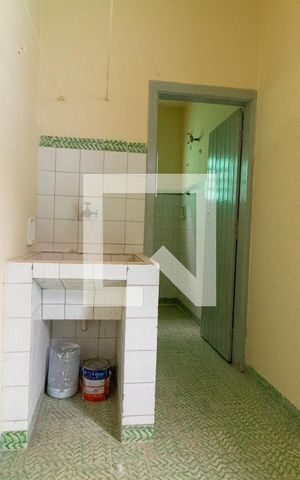 Casa à venda com 100m², 2 quartos e 1 vaga Casa à venda com 100m², 2 quartos e 1 vagaÁrea de serviço