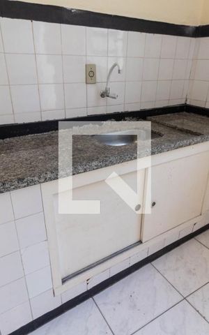Casa à venda com 100m², 2 quartos e 1 vaga Casa à venda com 100m², 2 quartos e 1 vagaCozinha