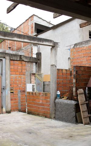 Casa à venda com 50m², 2 quartos e 3 vagasGaragem