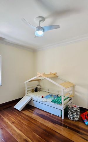 Casa para alugar com 380m², 4 quartos e 2 vagas