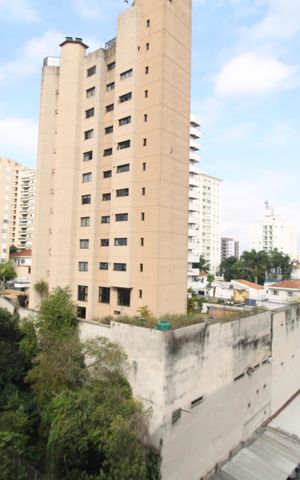 Apartamento para alugar com 42m², 2 quartos e 1 vagaVaranda