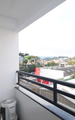Apartamento para alugar com 42m², 2 quartos e 1 vagaVaranda