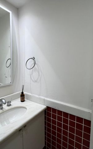 Apartamento à venda com 50m², 1 quarto e 1 vaga Apartamento à venda com 50m², 1 quarto e 1 vagaBanheiro da Suíte